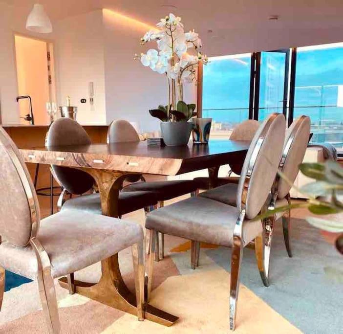 Large 3 Bed 3 Bathrooms Penthouse With Terrace And City Views In London Londres Exterior foto